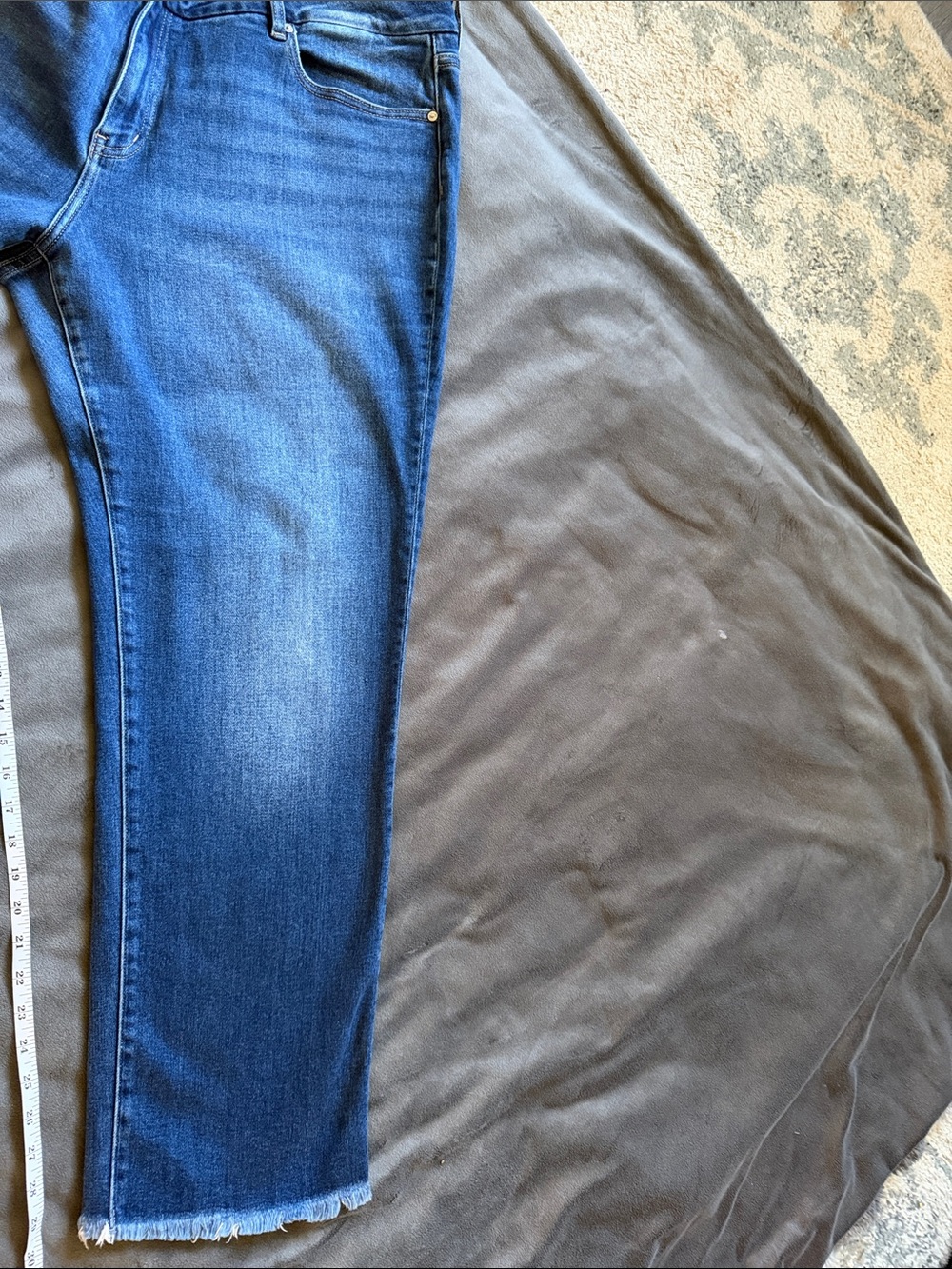 KanCan for Maurices Straight Leg Jeans Raw Frayed Hem Blue Size 20 - Picture 8 of 9